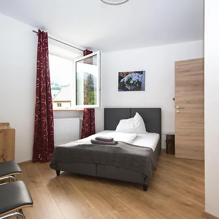 Heurigenstube Fam. Angerer