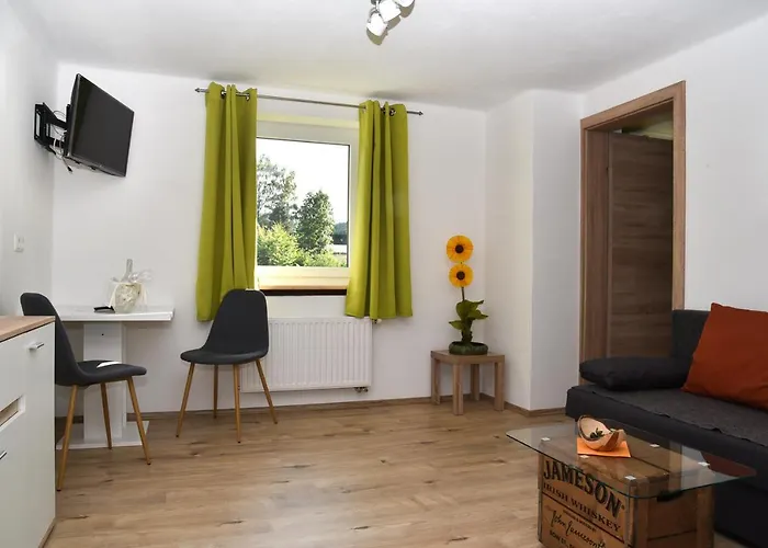 Gasthof Heurigenstube Fam. Angerer *