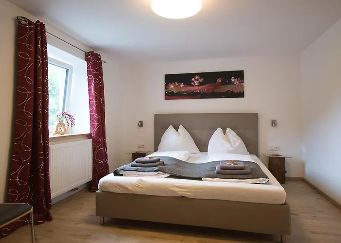 Heurigenstube Fam. Angerer *