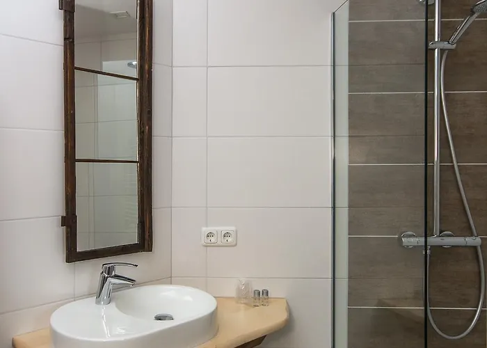 Heurigenstube Fam. Angerer بيت ضيافة سكانت غالين