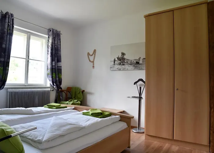 Heurigenstube Fam. Angerer *